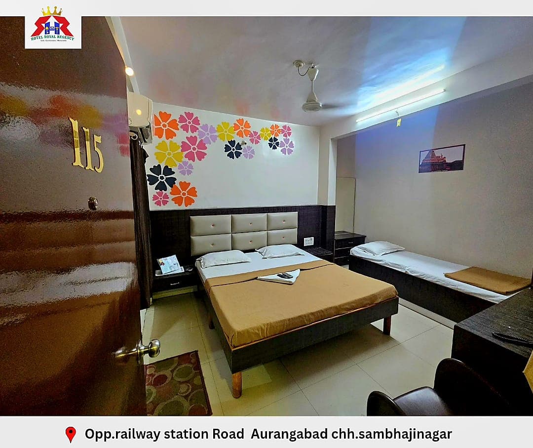 Room 4